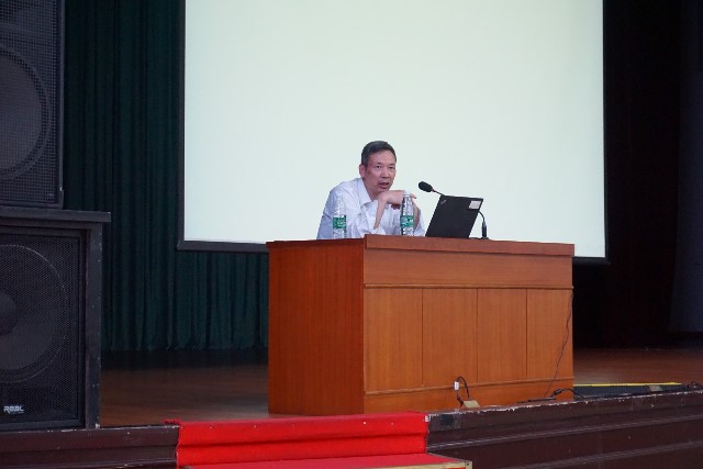 席南华院士精彩报告 席南华院士精彩报告
