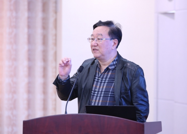 康乐院士汇报生物学学位授权点合格评估工作  杨天鹏 摄