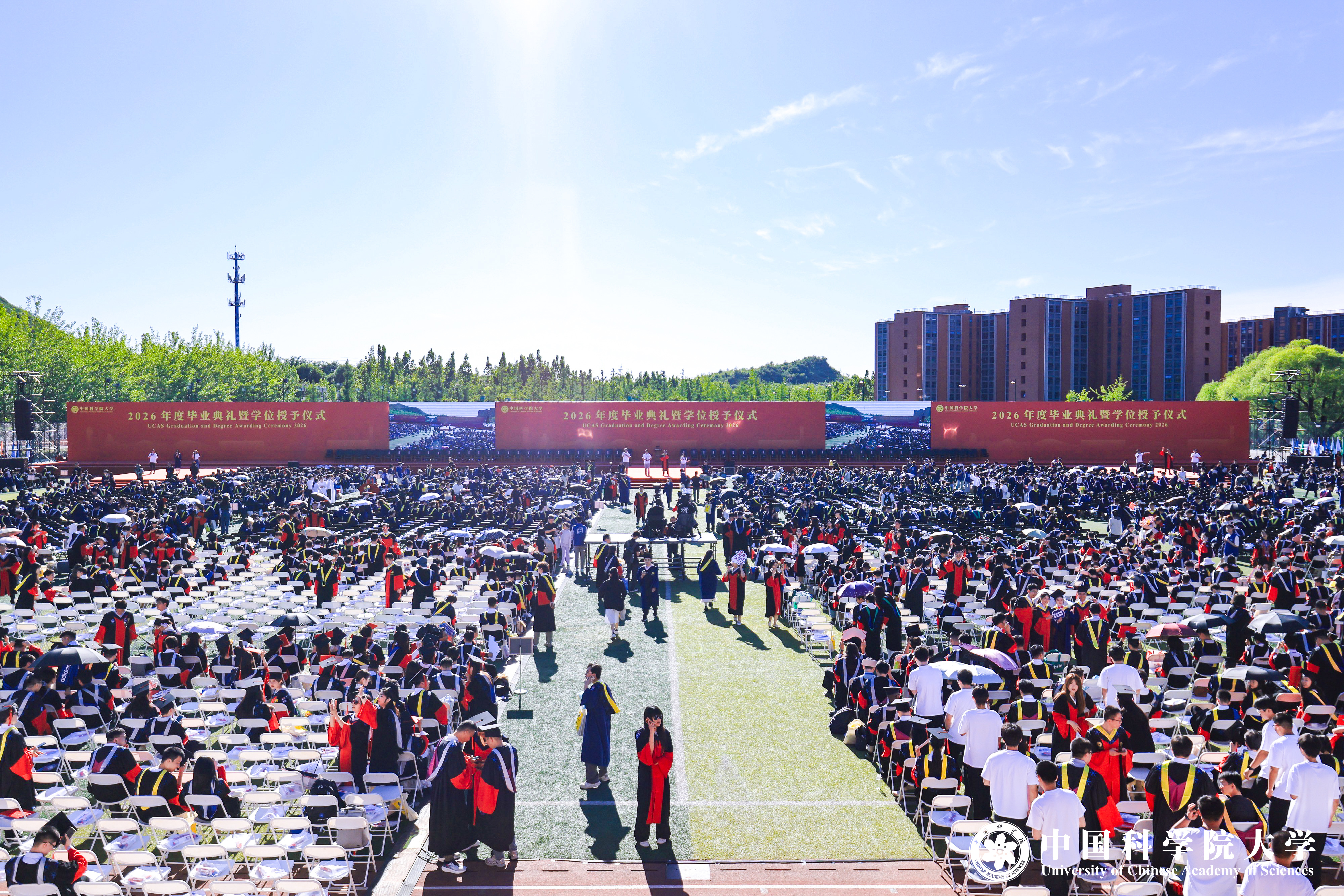 LHAO4095_wm__10463841.jpg