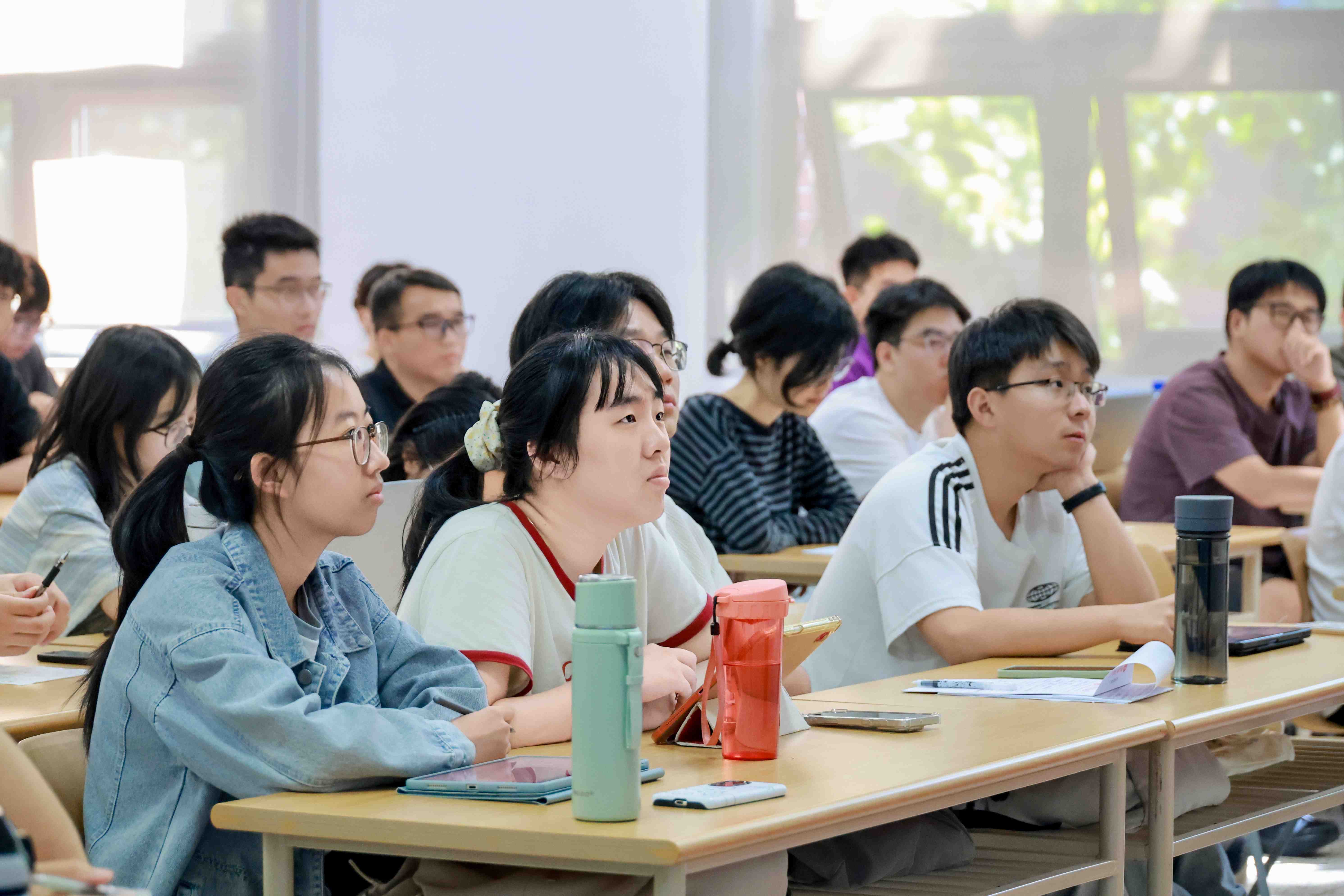吴迪_听课同学2.jpeg